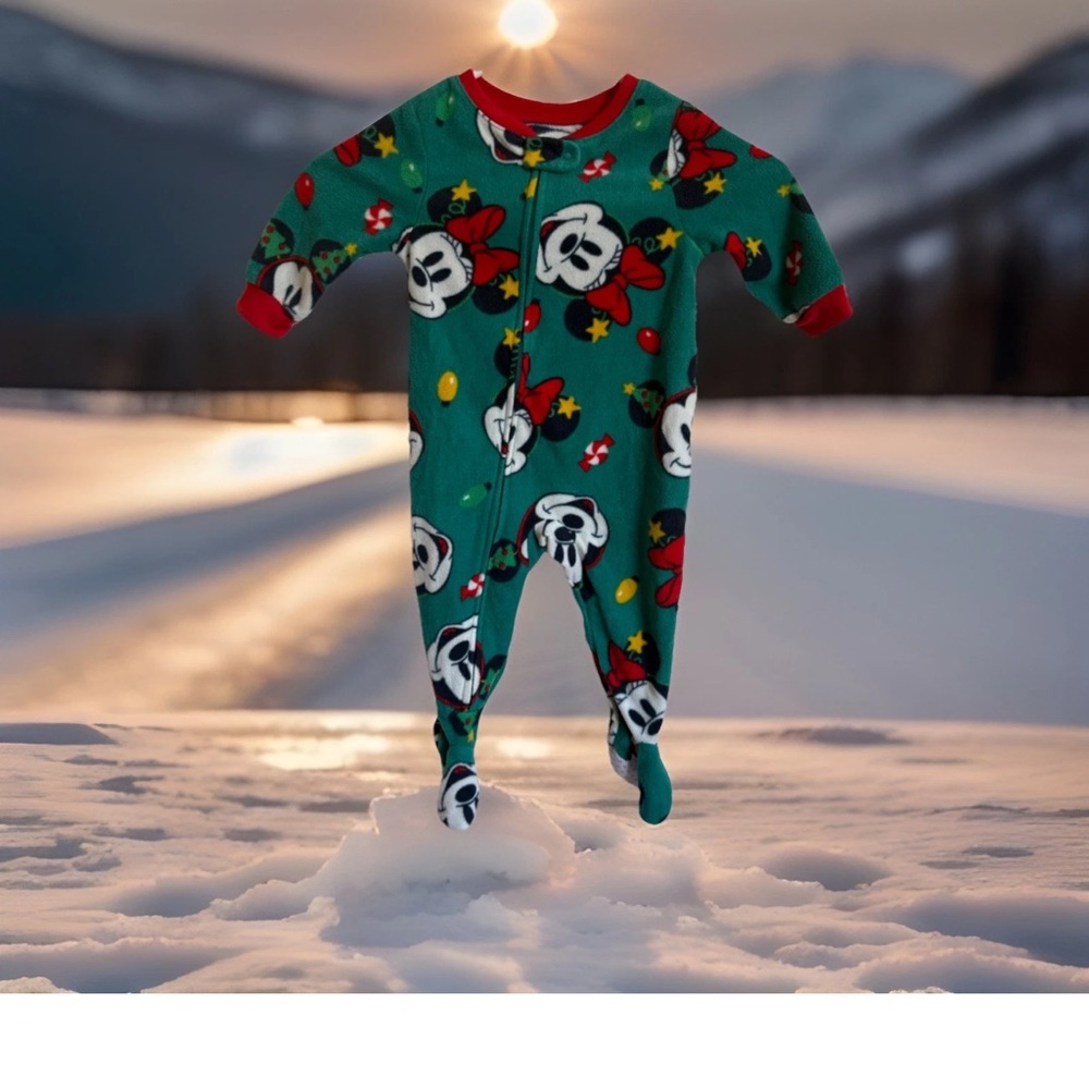 Character Toddler Christmas Fleece One-Piece Sleeper, Size 12M